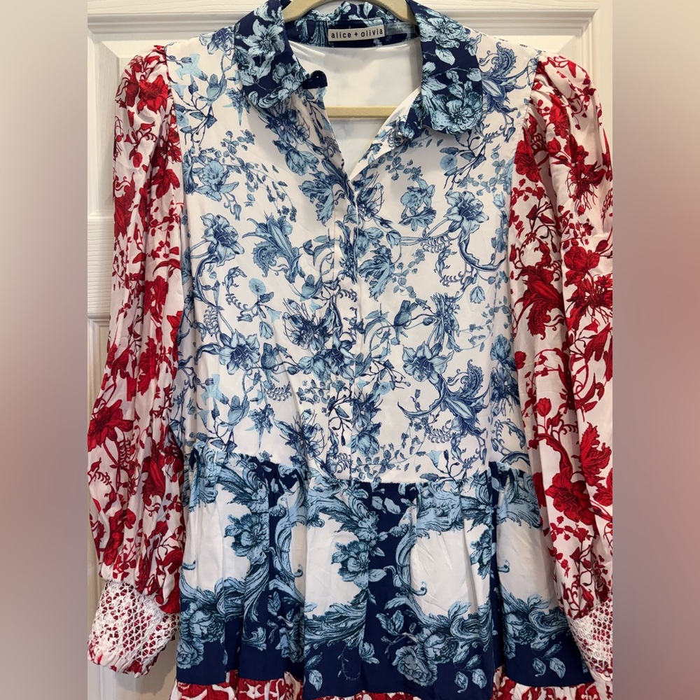 Alice + Olivia Paulie Tiered Blouson Sleeve Dress - Picture 3 of 6